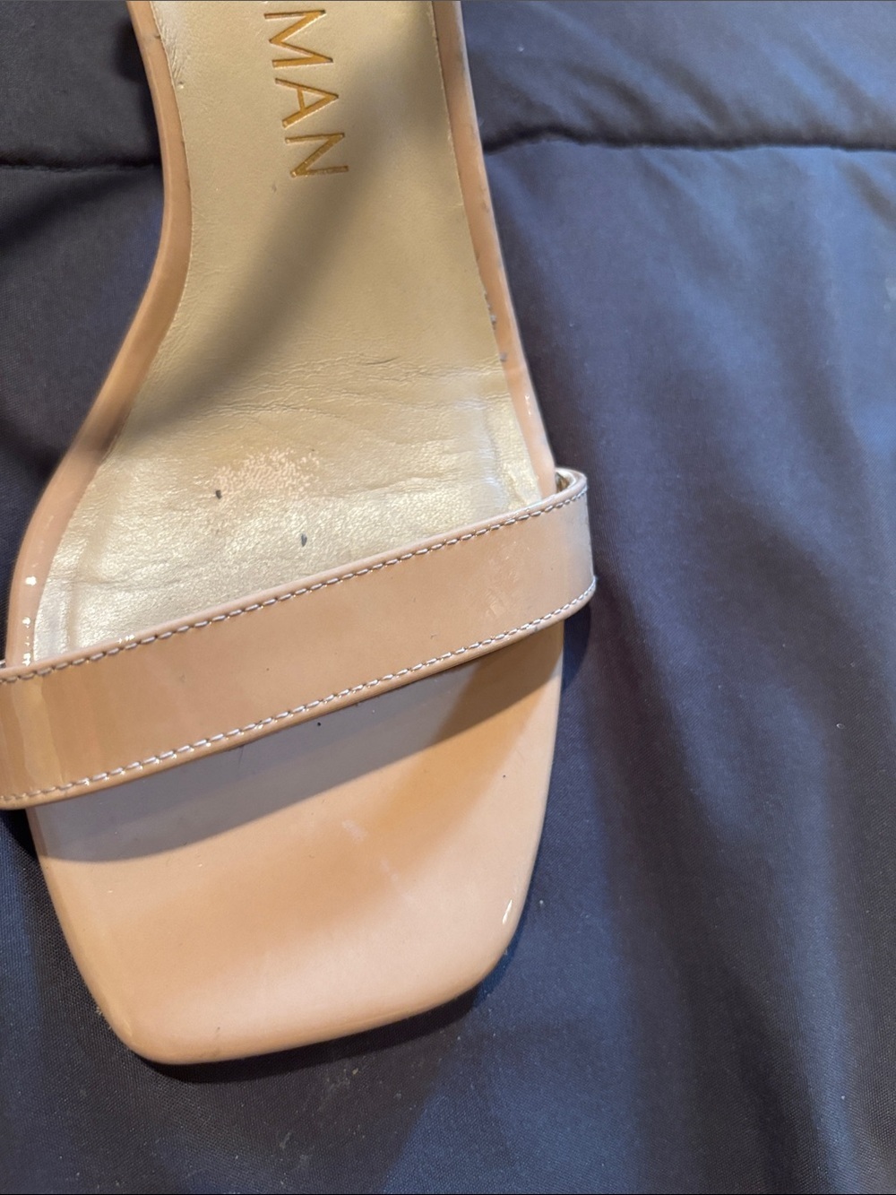 Stuart Weitzman Nearlynude Block Heel Sandal Adobe Patent Leather Size 8 - Picture 4 of 8